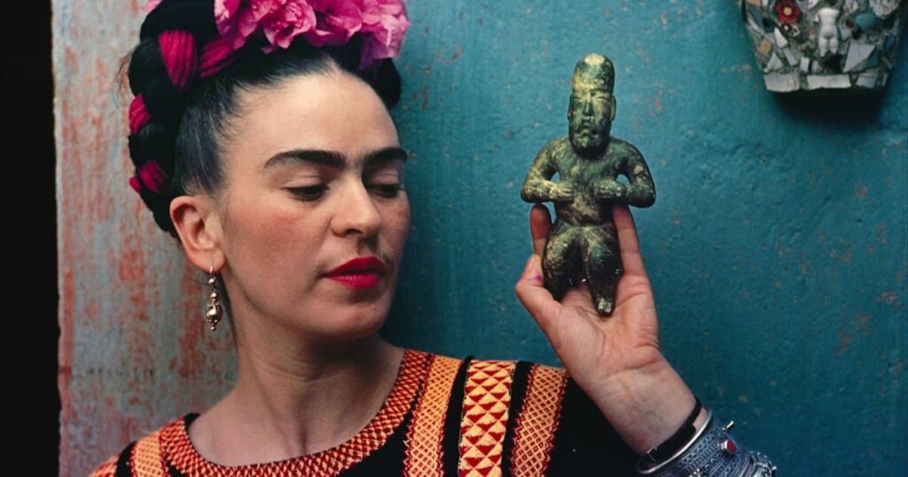 Rare photos of Frida Kahlo on display in New York City